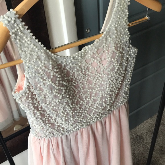 Homecoming dress soft pink, pearl detail BEAUTIFUL - Picture 2 of 7